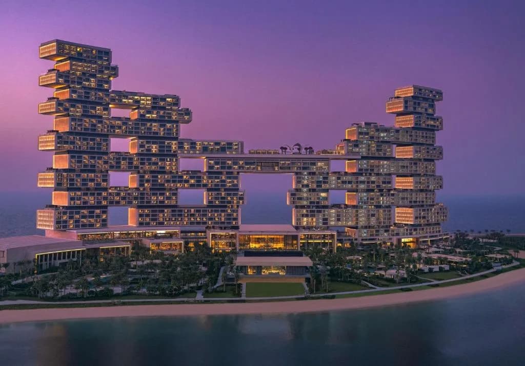 Royal Atlantis luxury resort with high-end construction materials